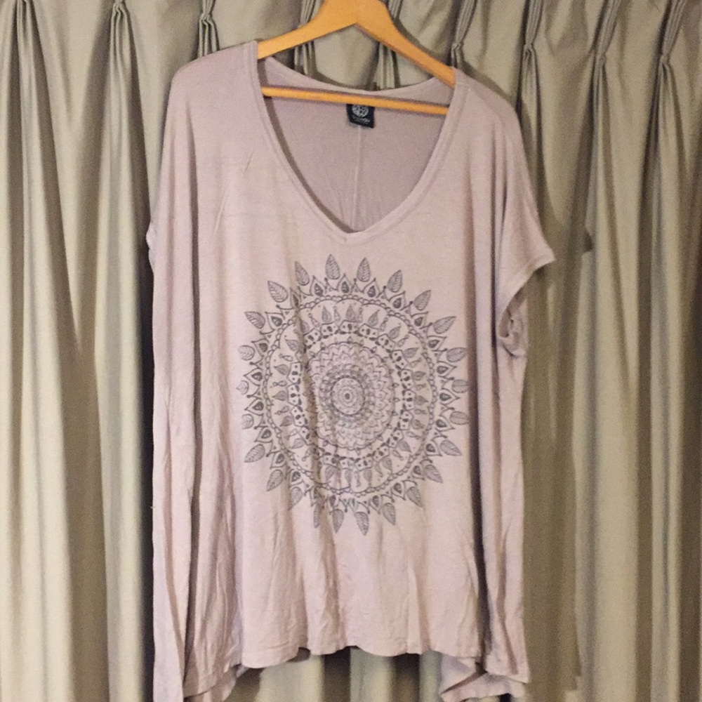 Bobeau oversized taupe top size 2x